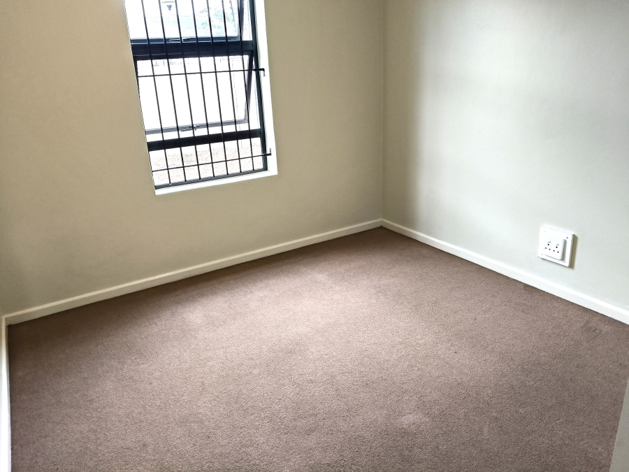 2 Bedroom Property for Sale in Fairview Golf Estate Western Cape